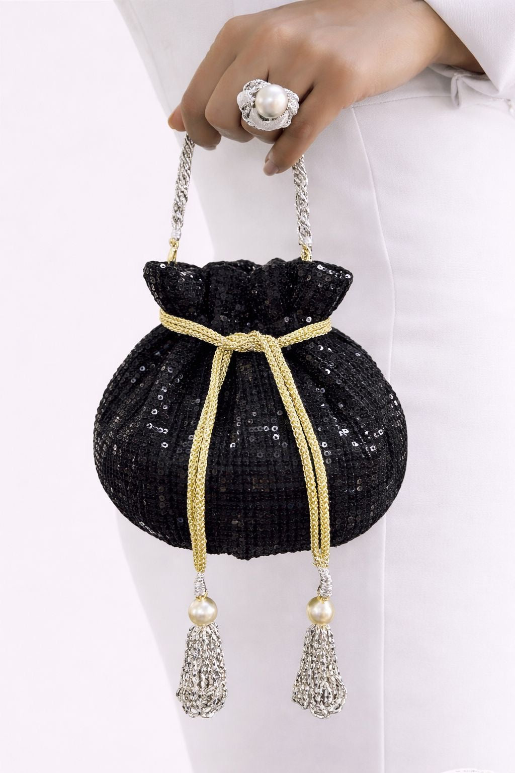 Zareen Sequin Potli