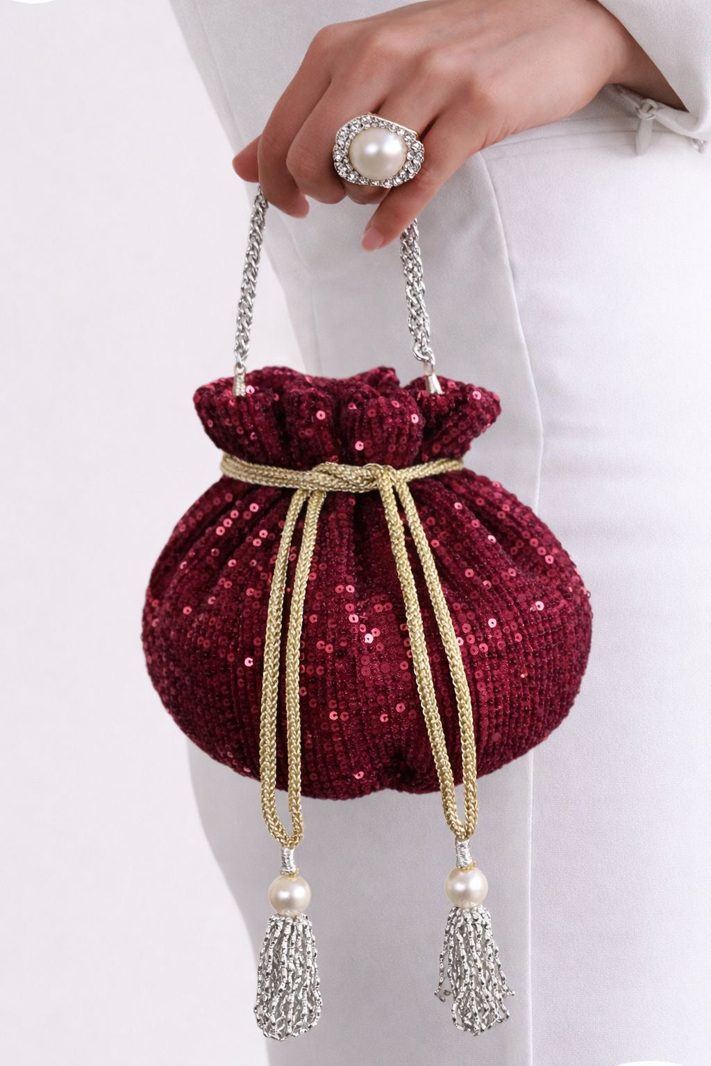 Zareen Sequin Potli