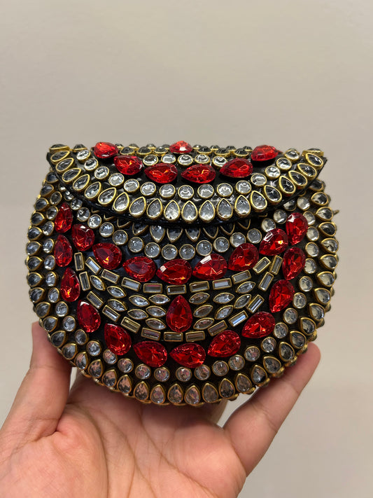 Nayab Kundan Mini