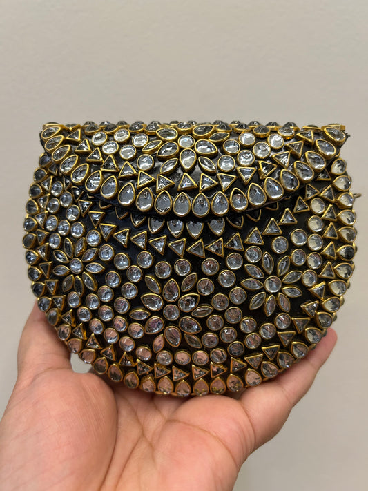 Nayab Kundan Mini