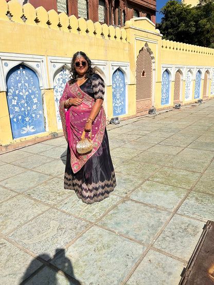Zeenat Batwa Bag