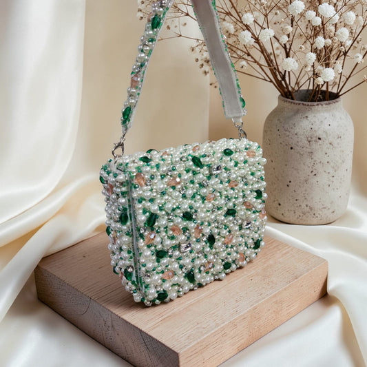 Pearl Cascade Clutch