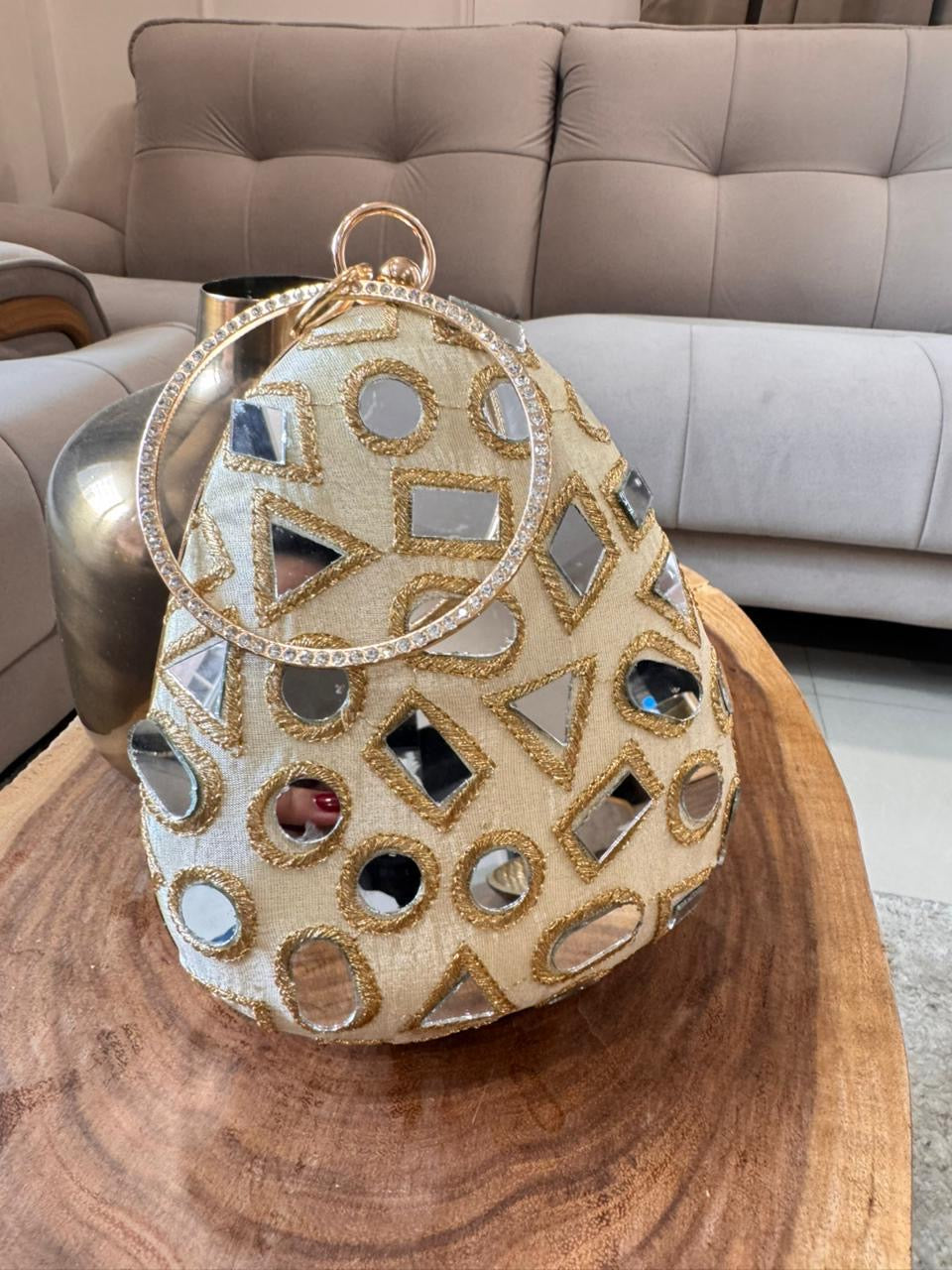 Zareva Oval Bag