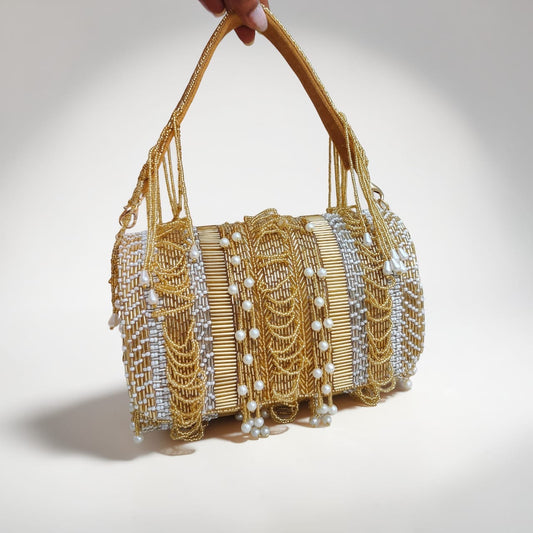 Dhoop Chandni Clutch