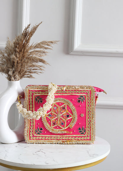 Gulbahar Embroidered Clutch